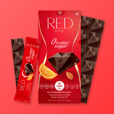 RED - HORKÁ ČOKOLÁDA S MANDĽAMI A POMARANČOVOU PRÍCHUŤOU - 26g